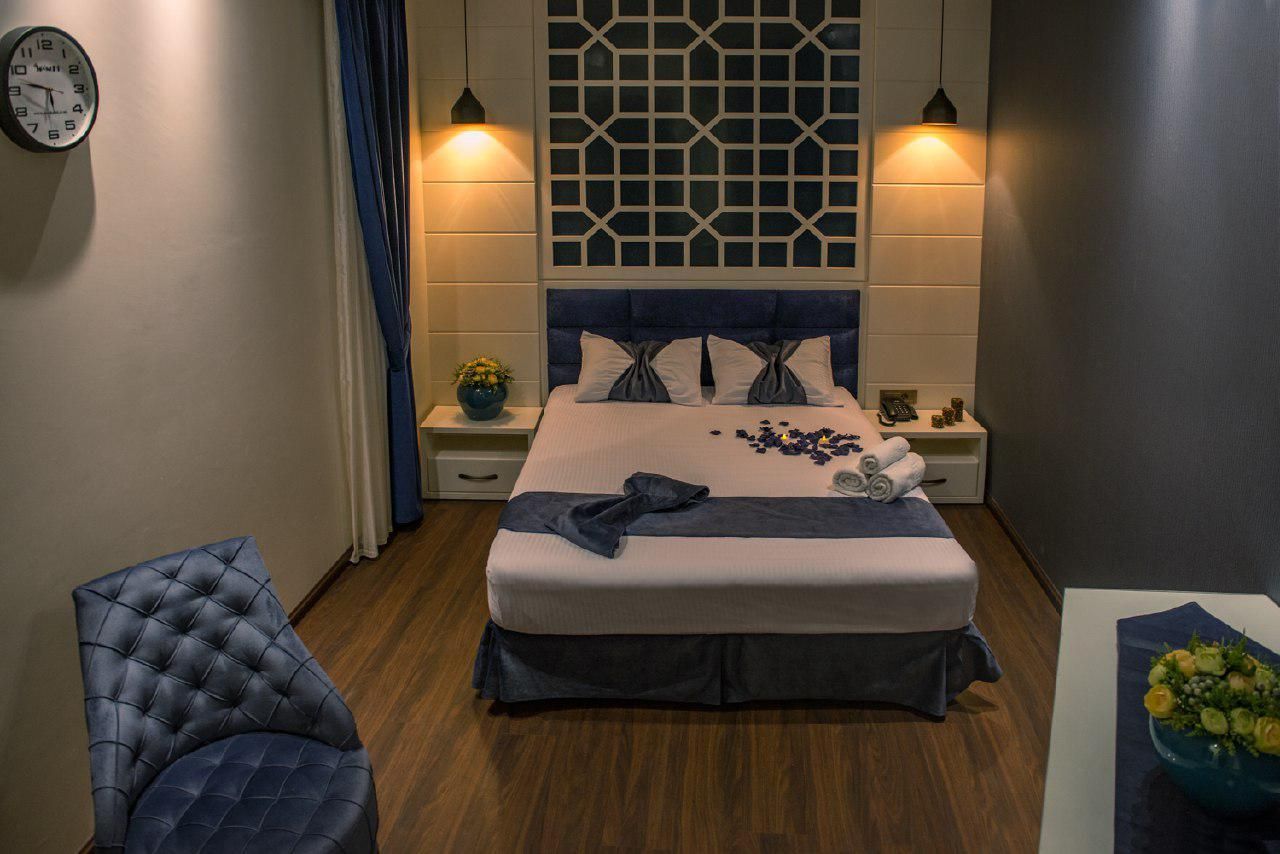 تور هوایی مشهد|تور و چارتر|صدرا-فارس, فاز ۱|دیوار