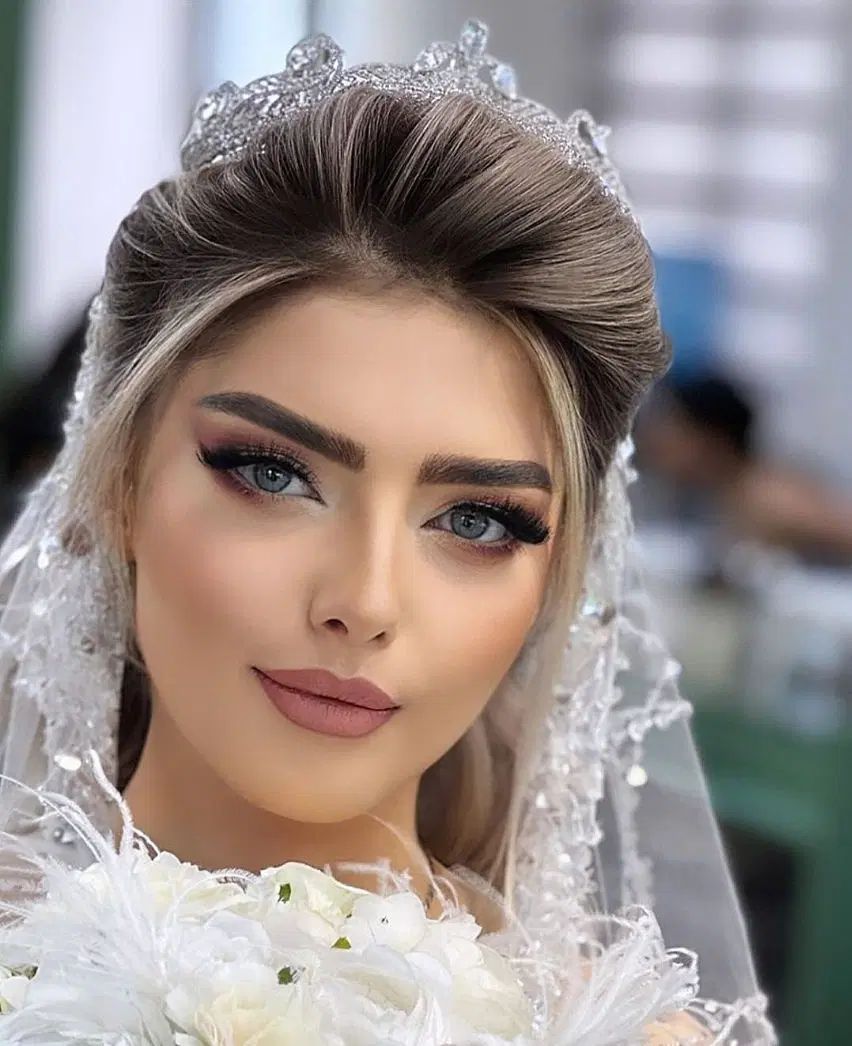 عروس فقط ۴۵۰۰ آموزش میکاپ فقط ۷۵۰۰|خدمات آرایشگری و زیبایی|تهران, مسعودیه|دیوار