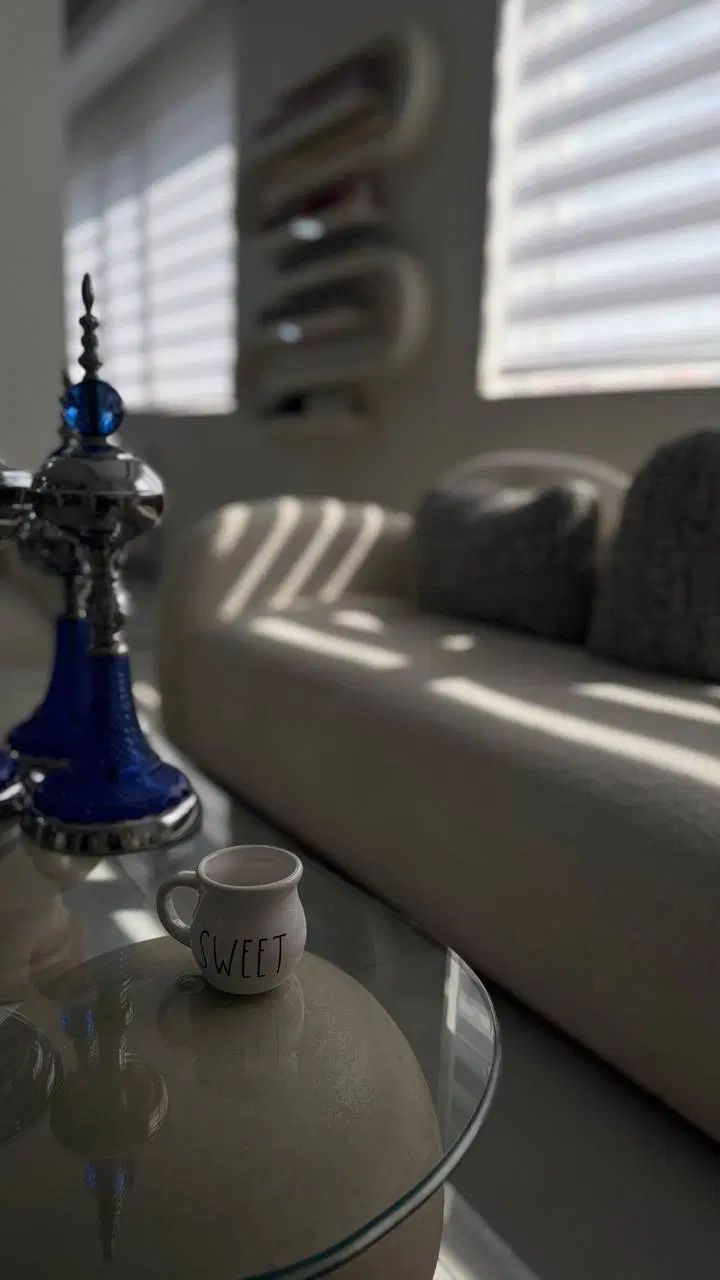 دستیار ناخن و رنگ و لایت در لوکس ترین سالن اندیشه|استخدام درمانی، زیبایی، بهداشتی|اندیشه, شهرک صدف|دیوار