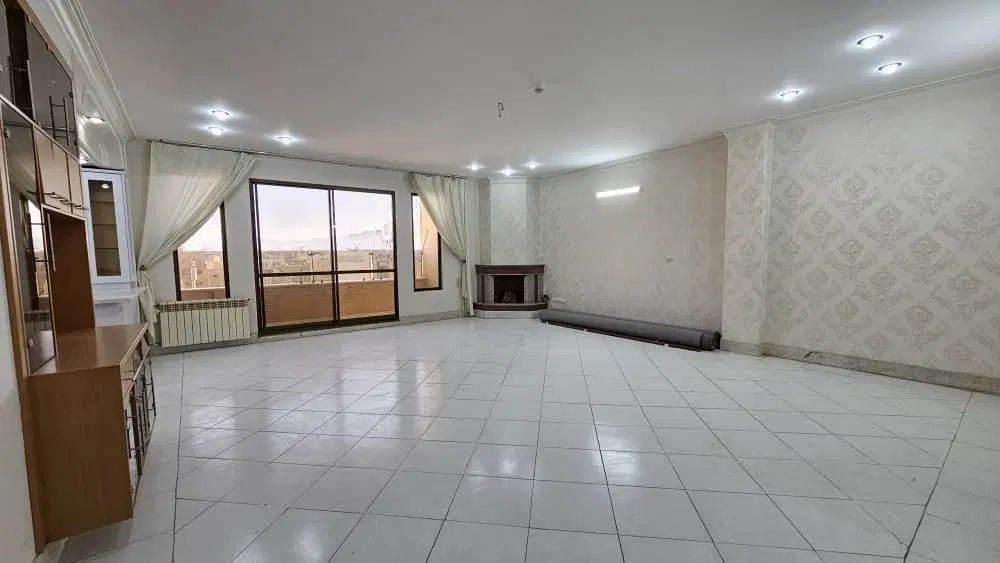 ۱۲۵متربا۴۰متربهارخاب/تکواحد/ویوابدی/حکیم شفایی اول|فروش آپارتمان|اصفهان, دشتستان|دیوار