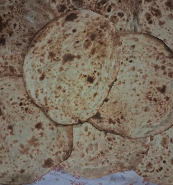 نان محلی سنتی|خوردنی و آشامیدنی|قم, جمکران|دیوار
