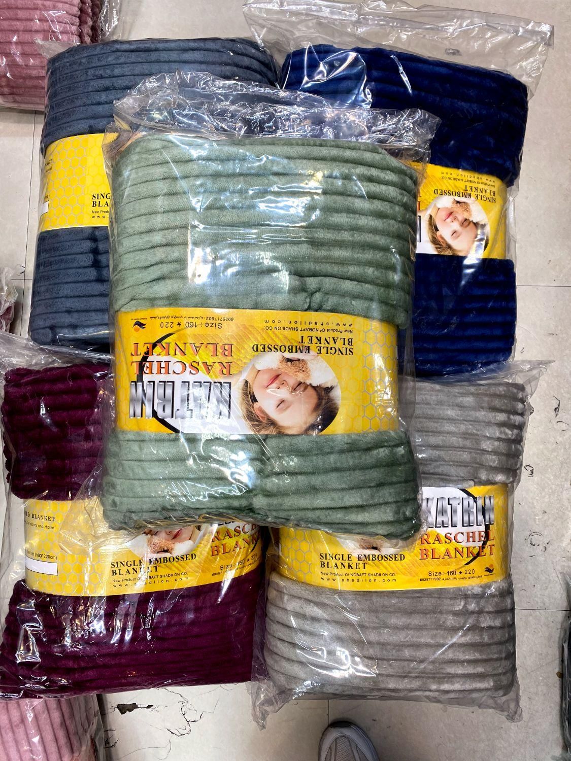 پتو یکنفره لوکس کاترین -گرم و با کیفیت|رختخواب، بالش، پتو|مشهد, عیدگاه|دیوار