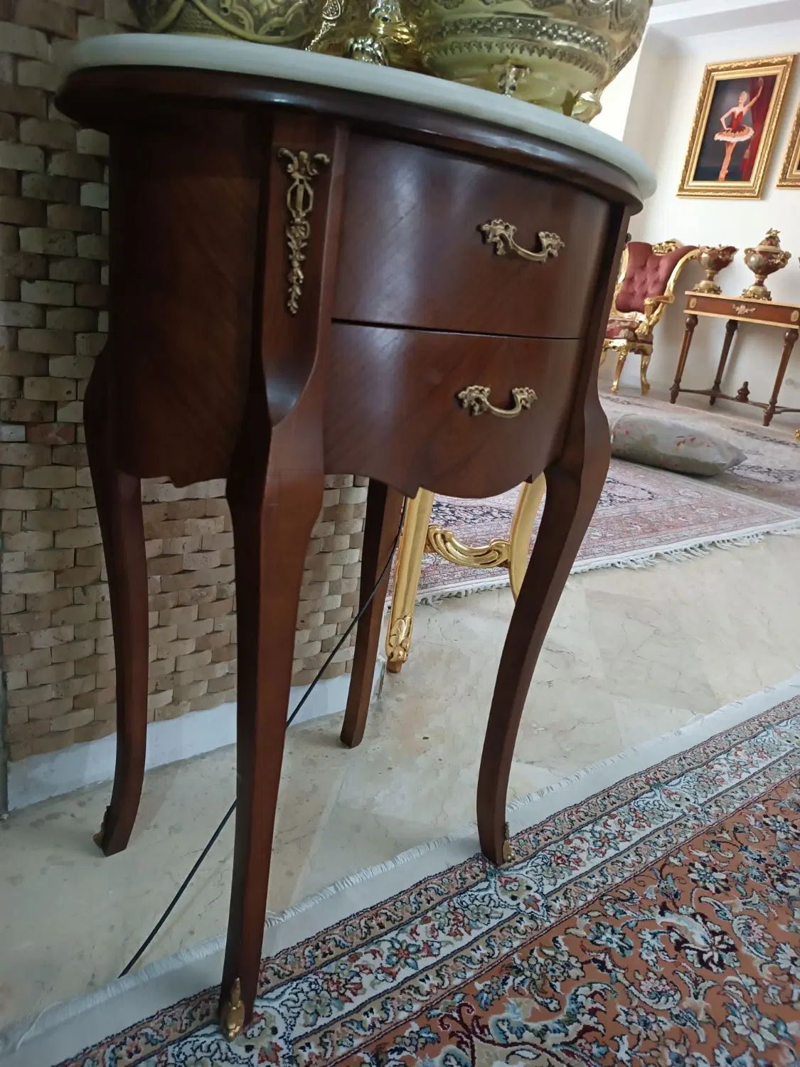 کنار سالنی بزرگ|صنایع دستی و سایر لوازم تزئینی|کرج, شهرک جهان‌نما|دیوار