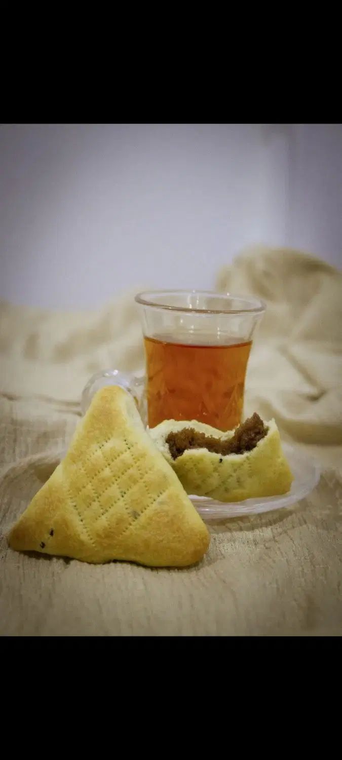 کلوچه خرمایی داغ سیستان|خوردنی و آشامیدنی|مشهد, امیرآباد|دیوار