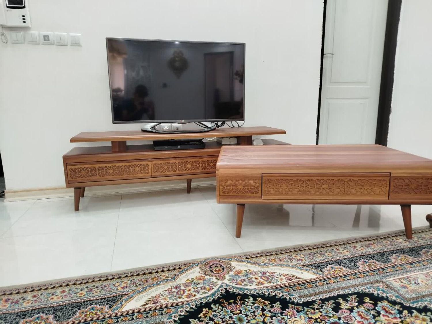 میزعسلی ۳میلیون ومیز تلویزیون ۵میلیون|مبلمان خانگی و میز عسلی|پاکدشت, |دیوار