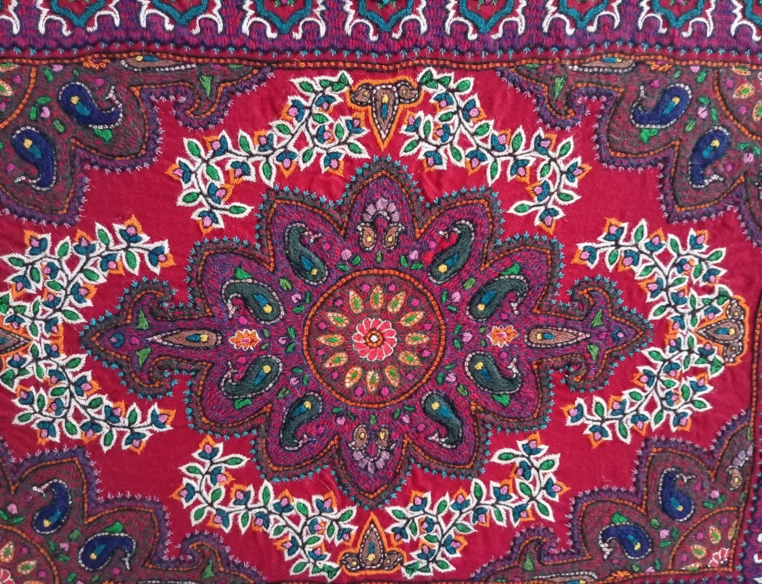 جفت پشتی پته قرمز|پشتی|کرمان, |دیوار