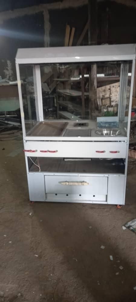 ساندویچی همبرگر کبابی یخچال ماست/ فر مدرن پز|کافی‌شاپ و رستوران|کرمان, |دیوار