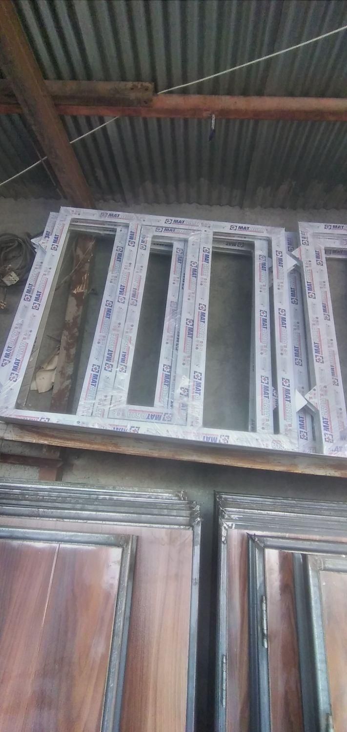 درب دستشویی.حمام .پنچره . درب چوبی. الومینیومی|مصالح و تجهیزات ساختمان|پاکدشت, پاکدشت (مامازند)|دیوار