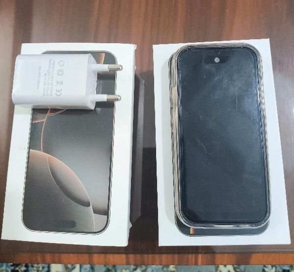 اپل iPhone 16 Pro با حافظهٔ ۵۱۲ گیگابایت|موبایل|مشهد, سرافرازان|دیوار