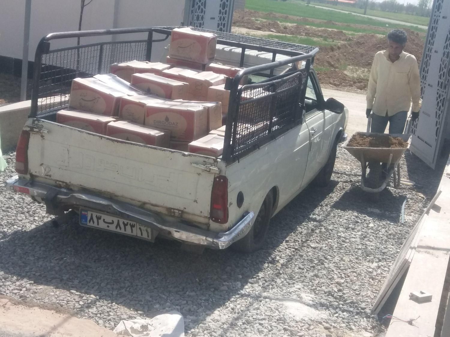 وانت بار حمل بار قیمت مناسب|خدمات حمل و نقل|اراک, |دیوار