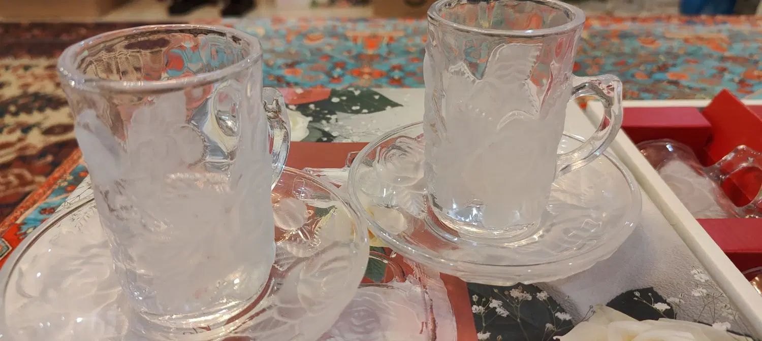 استکان و نعلبکی ۶ نفره سوگا اصل ژاپن - طرح گل رز|ظروف سرو و پذیرایی|تهران, استخر|دیوار