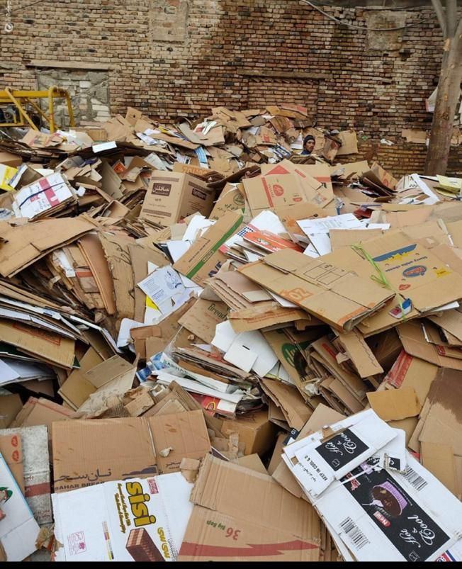 ضایعات کارتن کتاب سبد نایلون پت بطری لاک آهن|عمده‌فروشی|رشت, کوی طالقانی|دیوار