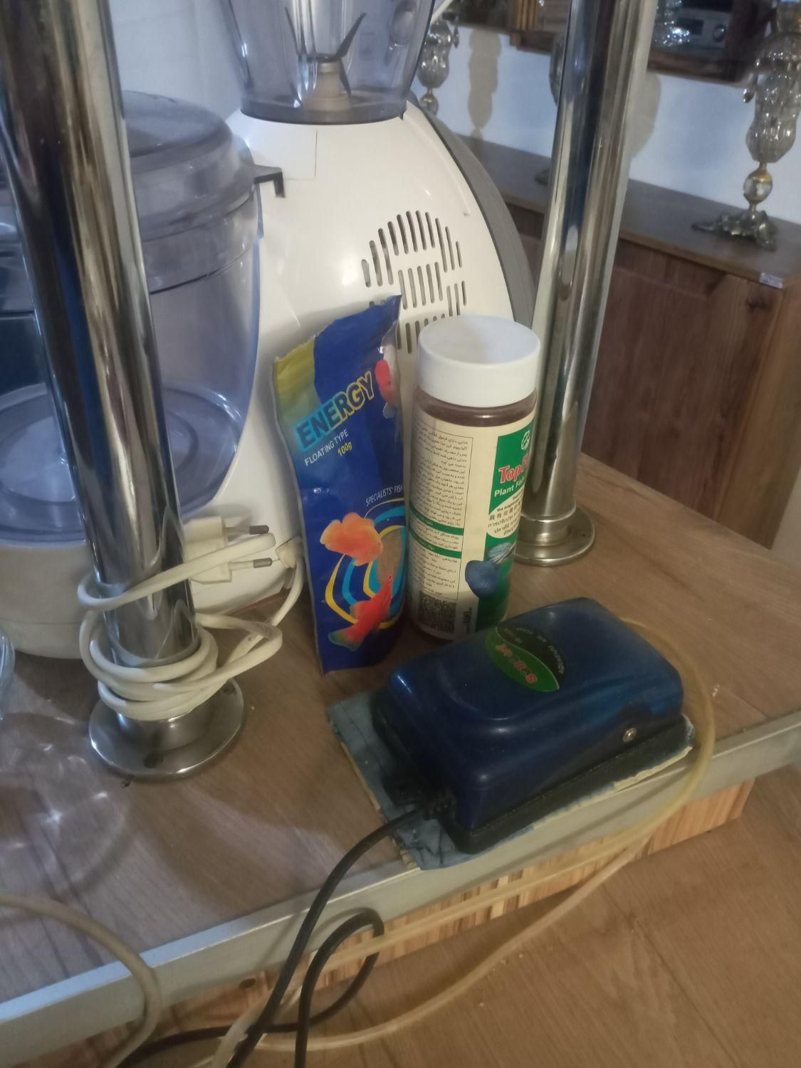 آکواریوم شیشه خم شرکتی با وسایل|ماهی|تهران, شادآباد|دیوار