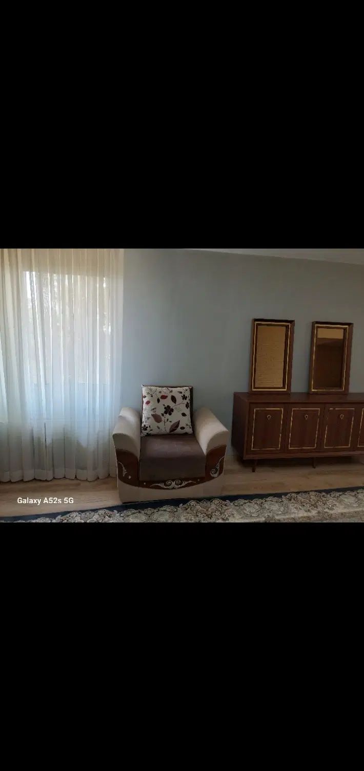 مبل ۷ نفره راحتی|مبلمان خانگی و میز عسلی|اصفهان, شهرک شهید منتظری|دیوار