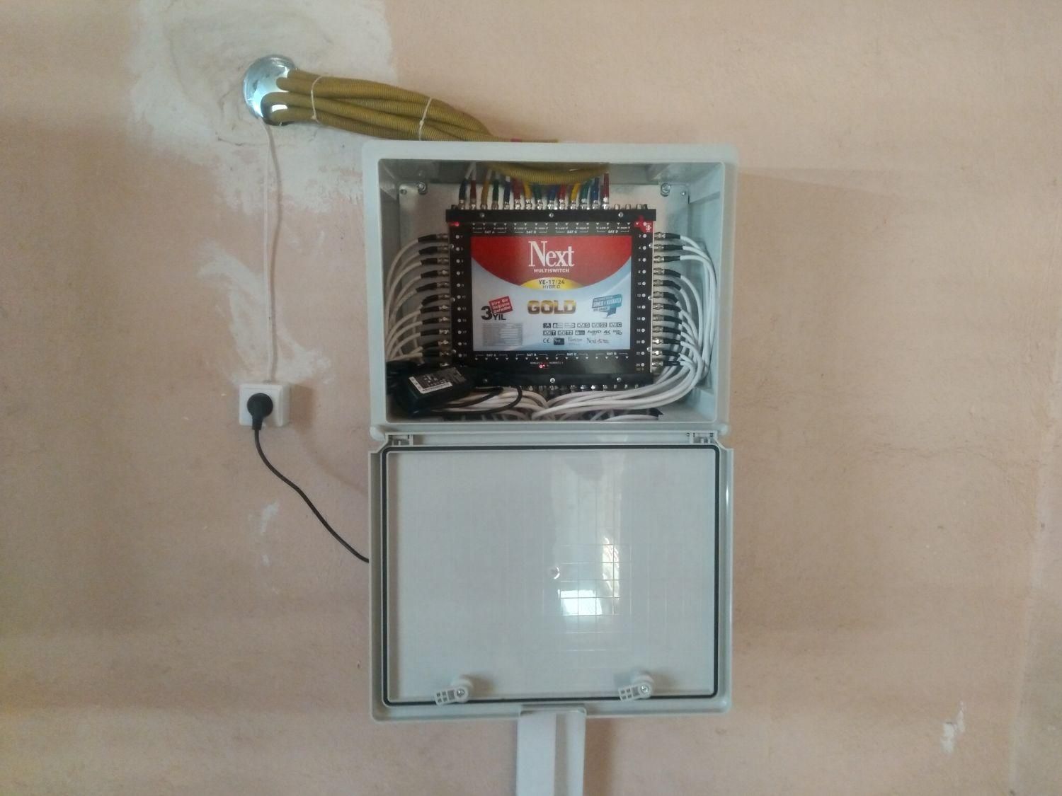 نصب انواع آنتن ثابت گردان مرکزی در کلیه نقاط پردیس|خدمات پیشه و مهارت|پردیس, فاز ۸|دیوار