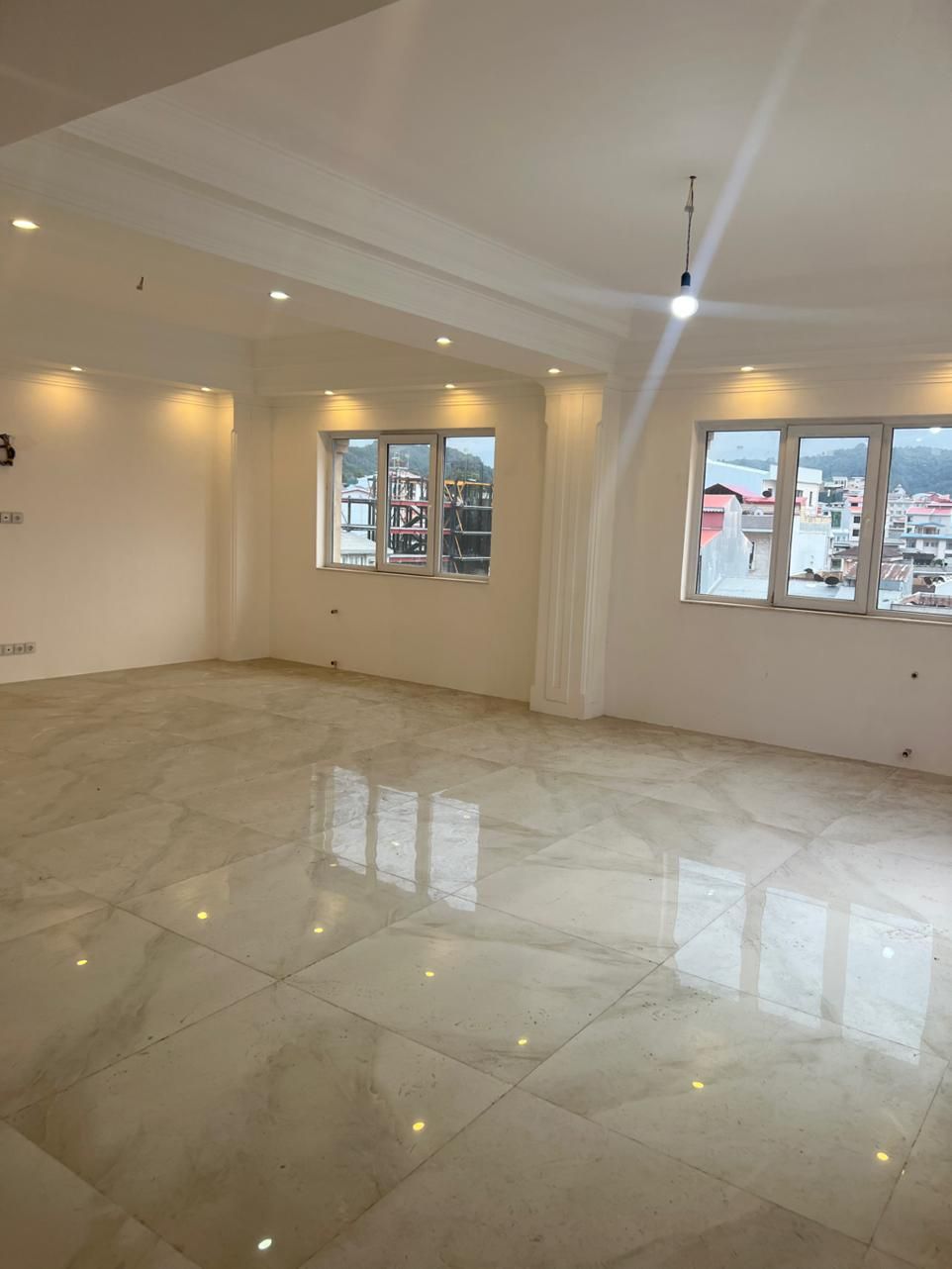 لاهیجان تک واحدی طبقه ۶|فروش آپارتمان|لاهیجان, شیشه گران|دیوار