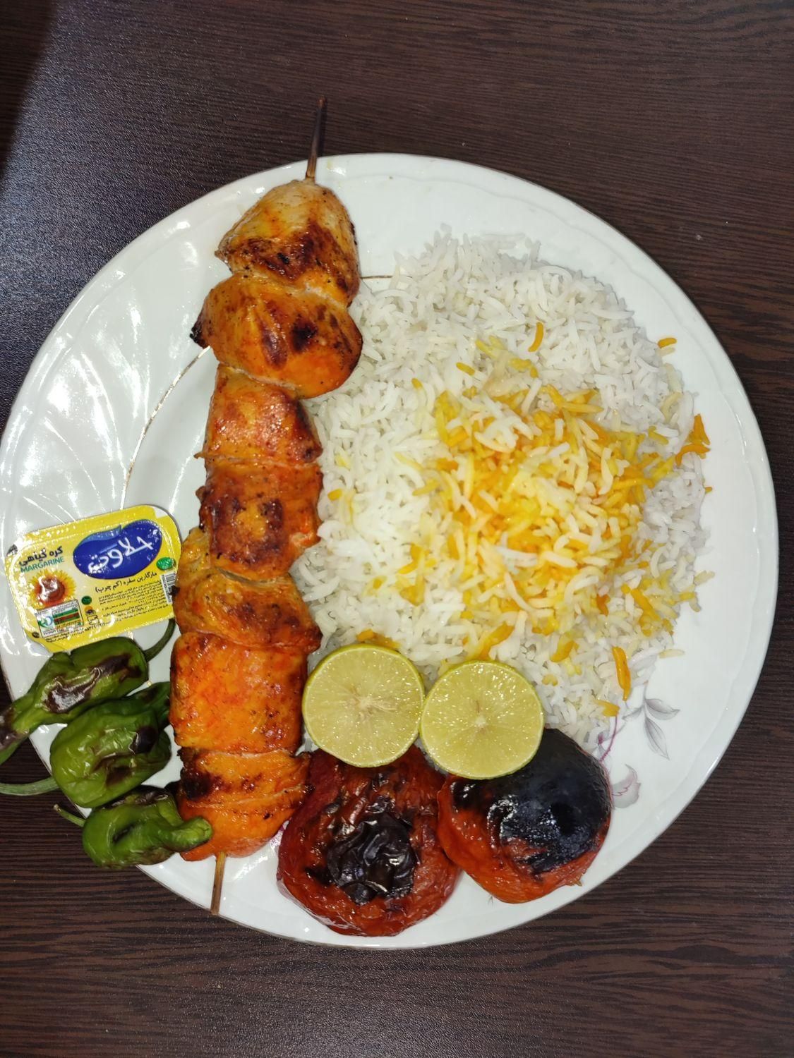 تهیه غذای کنزو|خدمات پذیرایی، مراسم|خرم‌آباد, |دیوار