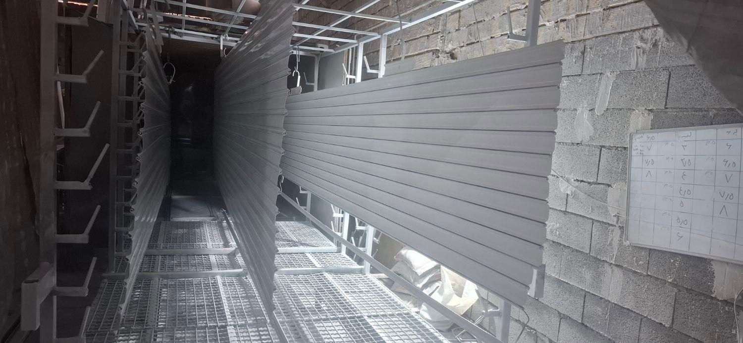 کارگر جوان در کارگاه|استخدام صنعتی، فنی، مهندسی|کرمانشاه, |دیوار