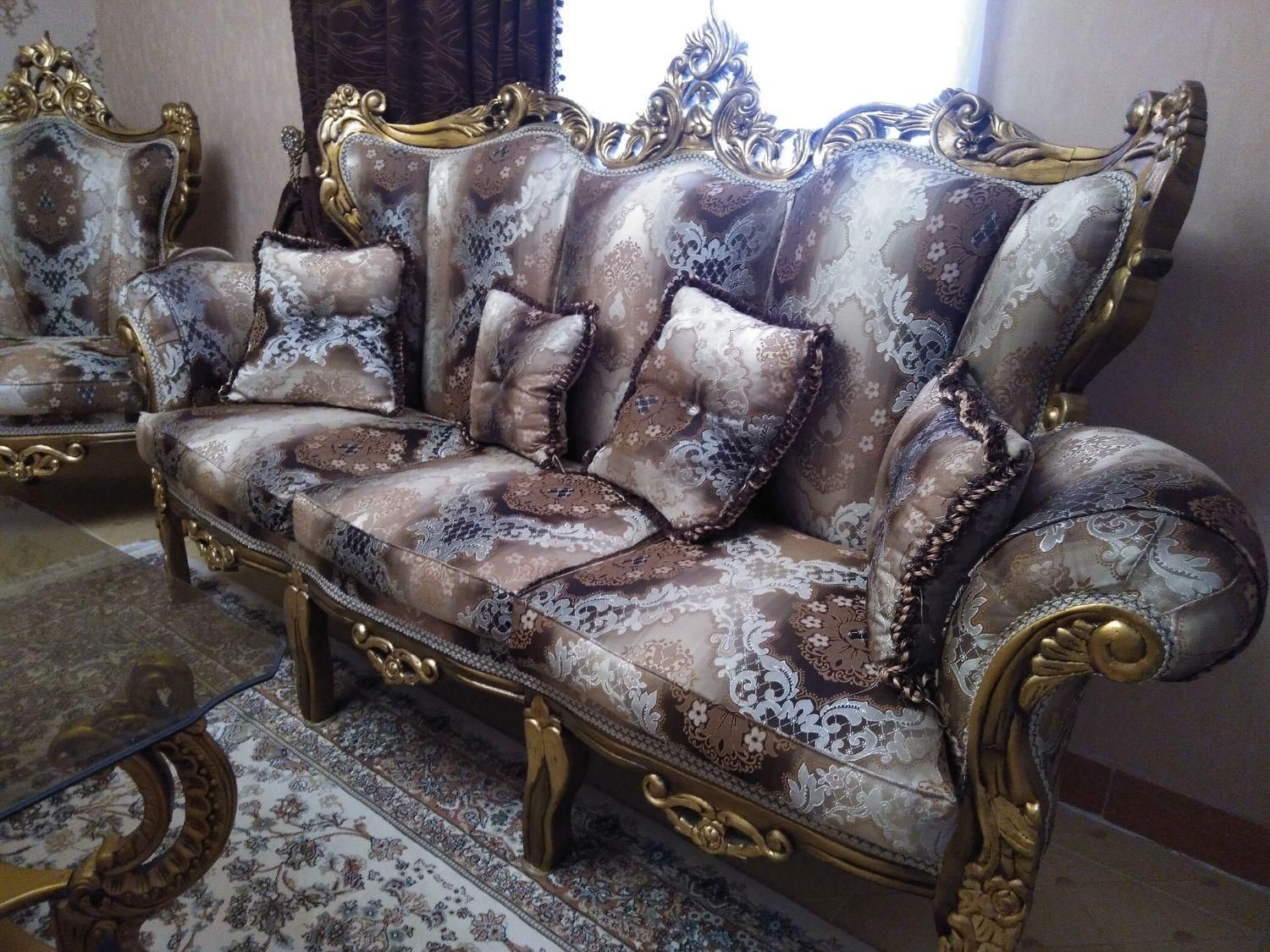 مبلمان استیل کاملا سالم و درحدنو(چوب راش)|مبلمان خانگی و میز عسلی|تاکستان, |دیوار