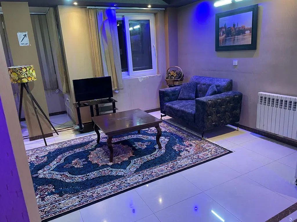 واحد های هتل آپارتمانی ساده و جکوزی دار//مرکز شهر|اجارهٔ کوتاه‌مدت آپارتمان و سوئیت|اصفهان, چرخاب|دیوار