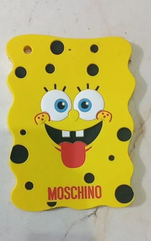 قاب تبلت  MOSCHINO|لوازم جانبی موبایل و تبلت|کرج, حسین‌آباد|دیوار