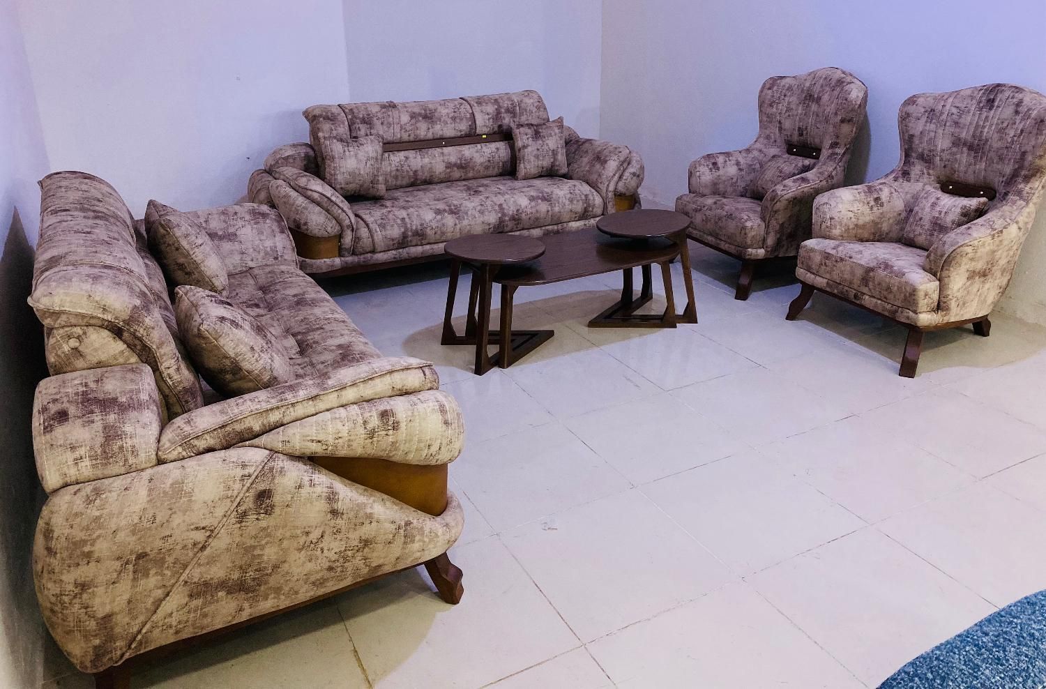 مبل/ تخت شو / شرایط اقساط|مبلمان خانگی و میز عسلی|قشم, |دیوار