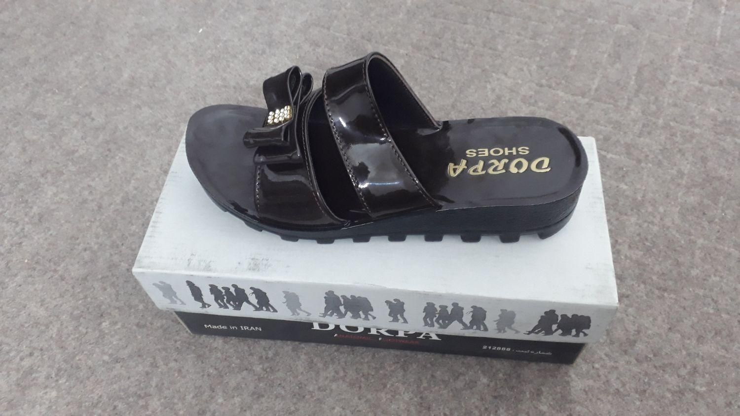 کفش و صندل حراجی بازار روز|کیف، کفش، کمربند|قم, سراجه (۱۵ خرداد)|دیوار