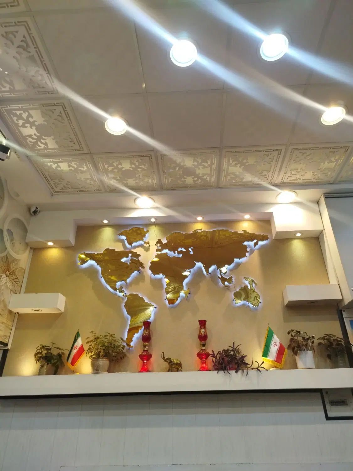مغازه اجاره ای بزرگ پاخور آبمیوه،فستفود،مبلمان،|اجارهٔ مغازه و غرفه|فردیس, فردیس|دیوار