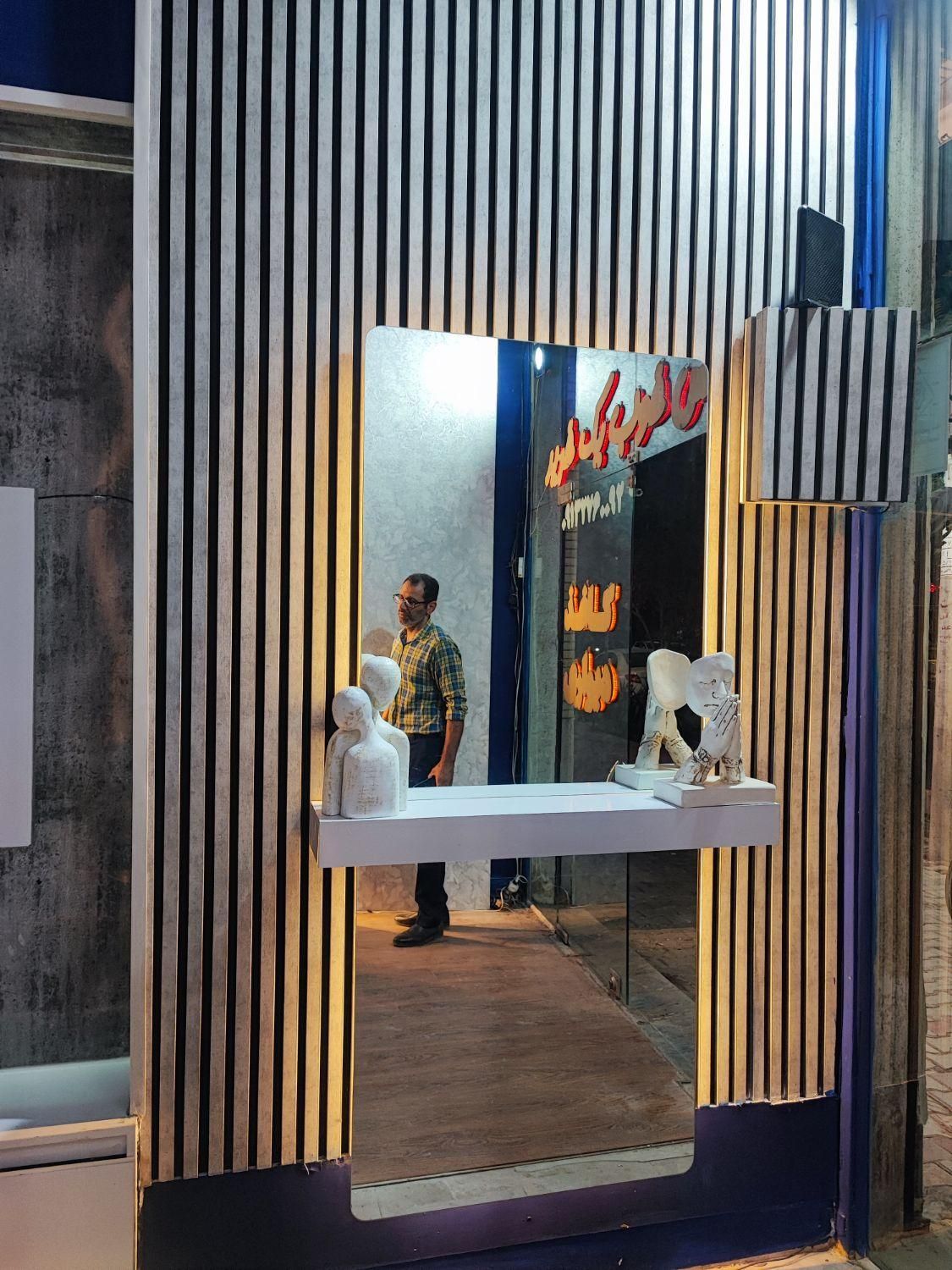 اقساطی خرید کن بدون بهره، پخش کاغذدیواری|خدمات پیشه و مهارت|کاشان, معلم|دیوار