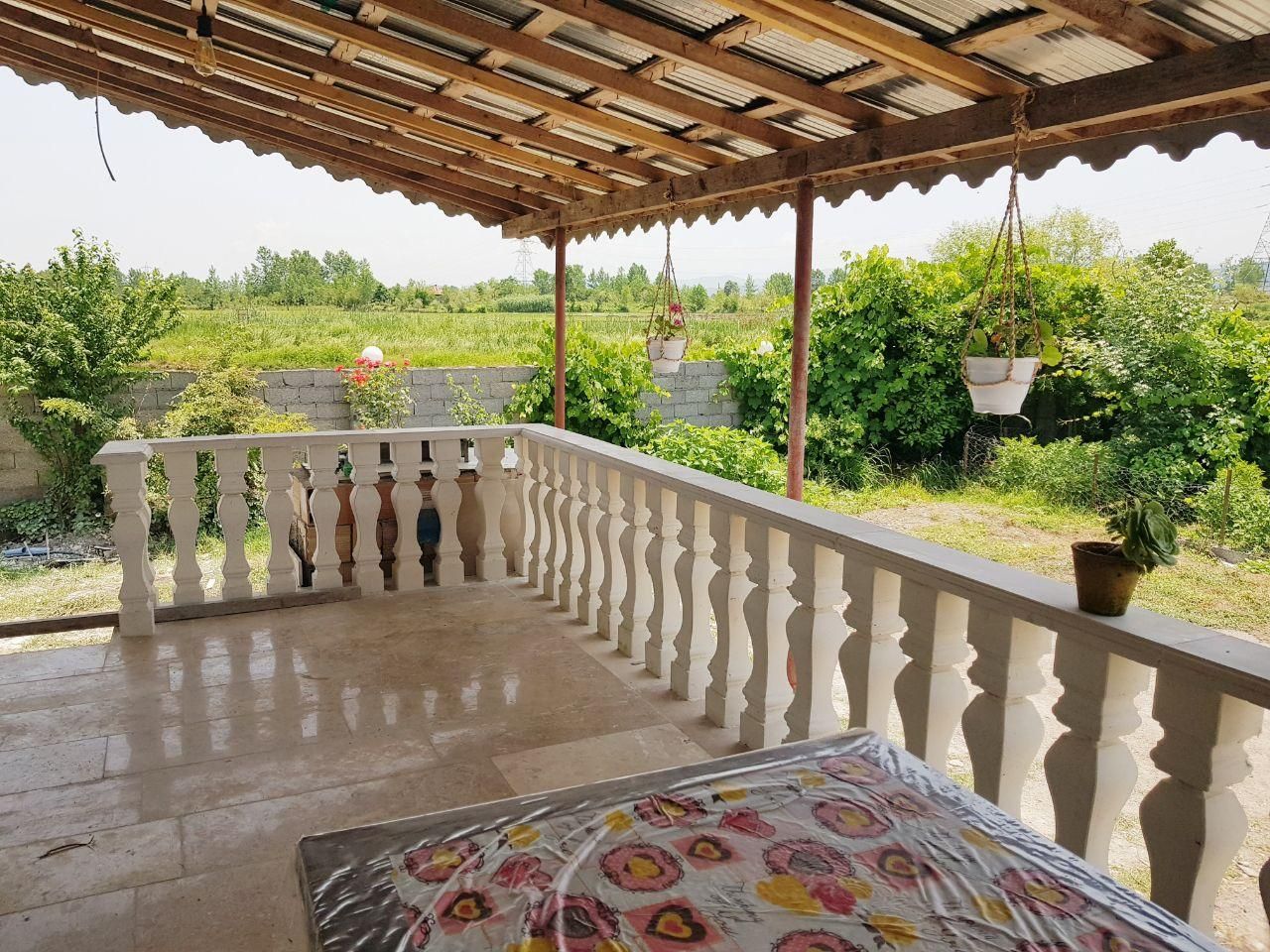 اجاره روزانه ویلا دنج با حیاط سرسبز در دل شالیزار|اجارهٔ کوتاهمدت ویلا و باغ|رشت, لاکان|دیوار