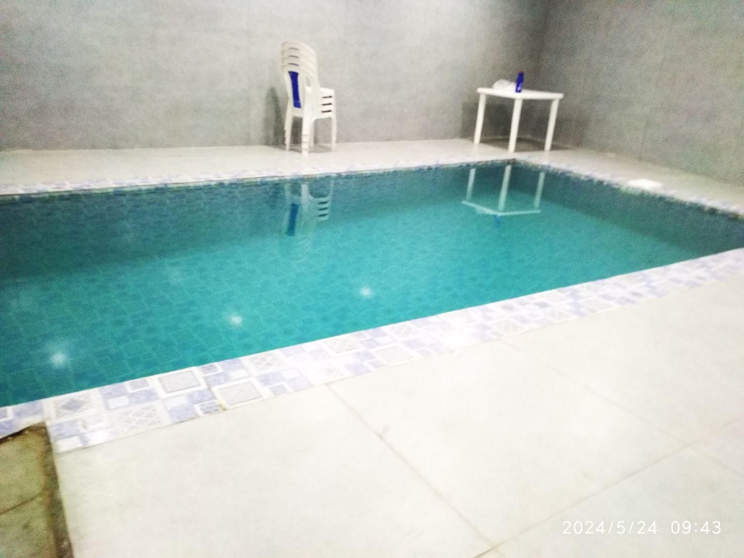 اجاره خانه باغ بااستخرداخل ساختمان|اجارهٔ کوتاهمدت ویلا و باغ|شیراز, میانرود|دیوار