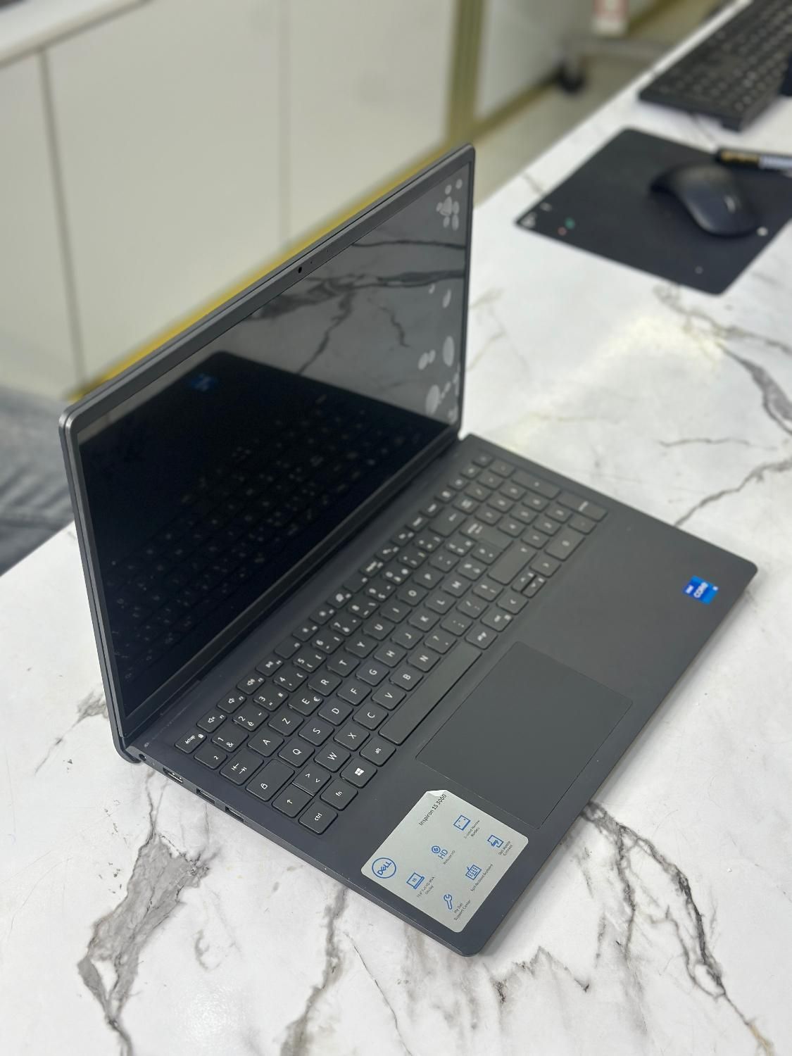 لپ تاپ Dell inspiron 3511|رایانه همراه|شیراز, ملاصدرا|دیوار
