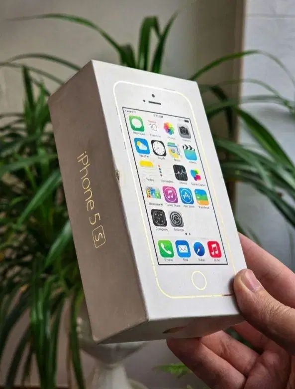 اپل iphone 5s با حافظه ۳۲ گیگابایت|موبایل|تهران, زعفرانیه|دیوار