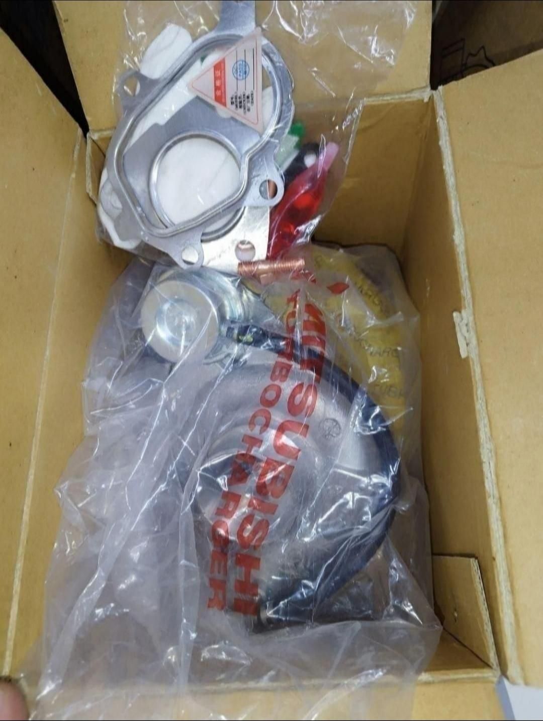 فروش انواع توربو شارژ سنگین سواری کاترپیلارکوماتسو|قطعات یدکی و لوازم جانبی|تهران, آذری|دیوار