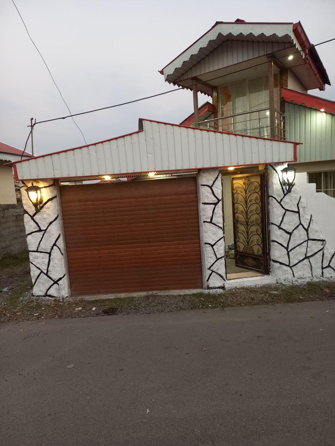 ساخت وتعمیر سقفهای شیروانی|خدمات پیشه و مهارت|رشت, توشیبا|دیوار