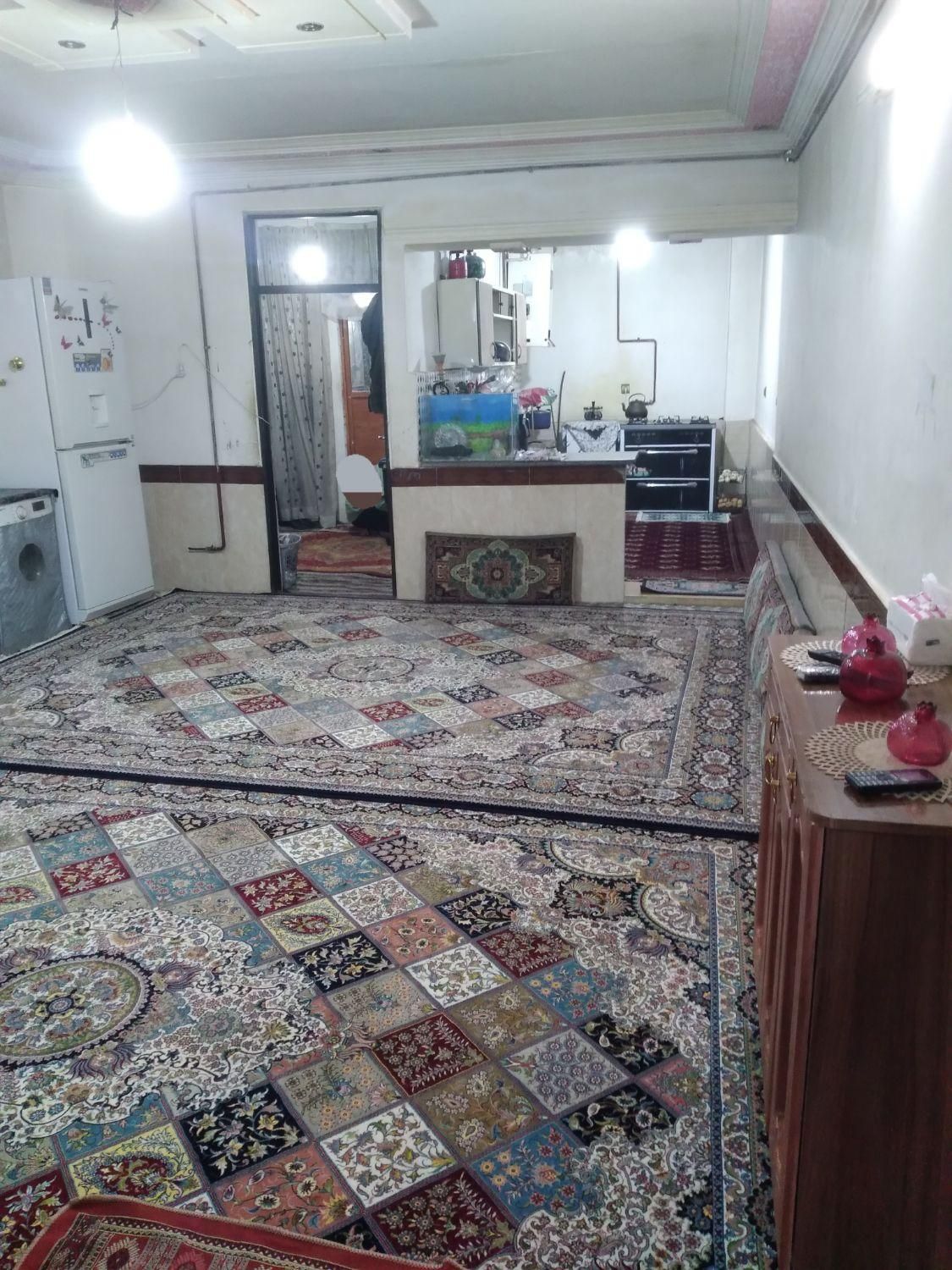 آپارتمان ۸۰متری همکف ماشین رو طبرسی شمالی ۸حسینی|اجارهٔ آپارتمان|مشهد, نظام دوست|دیوار