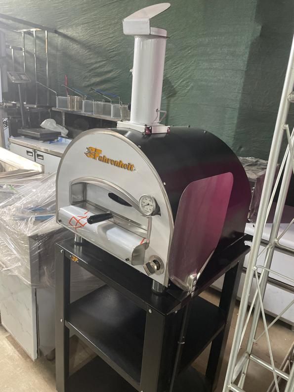 فر پیتزا ایتالیایی (قیمت فقط فر)|کافی‌شاپ و رستوران|اصفهان, خرم|دیوار