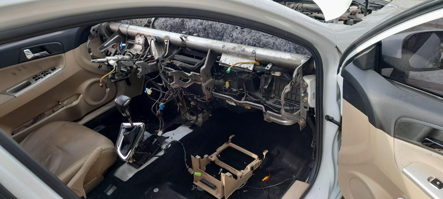 صداگیری خودرو طلق ۲۰۷ طلق دنا پلاس طلق رانا پلاس|خدمات موتور و ماشین|کرج, گلشهر|دیوار