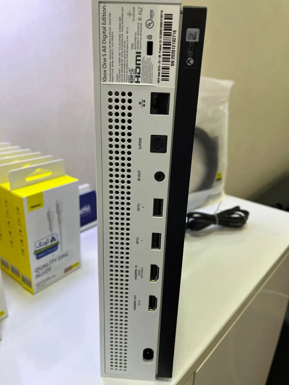 Xbox one s|کنسول، بازی ویدئویی و آنلاین|اصفهان, جوزدان الیادران|دیوار