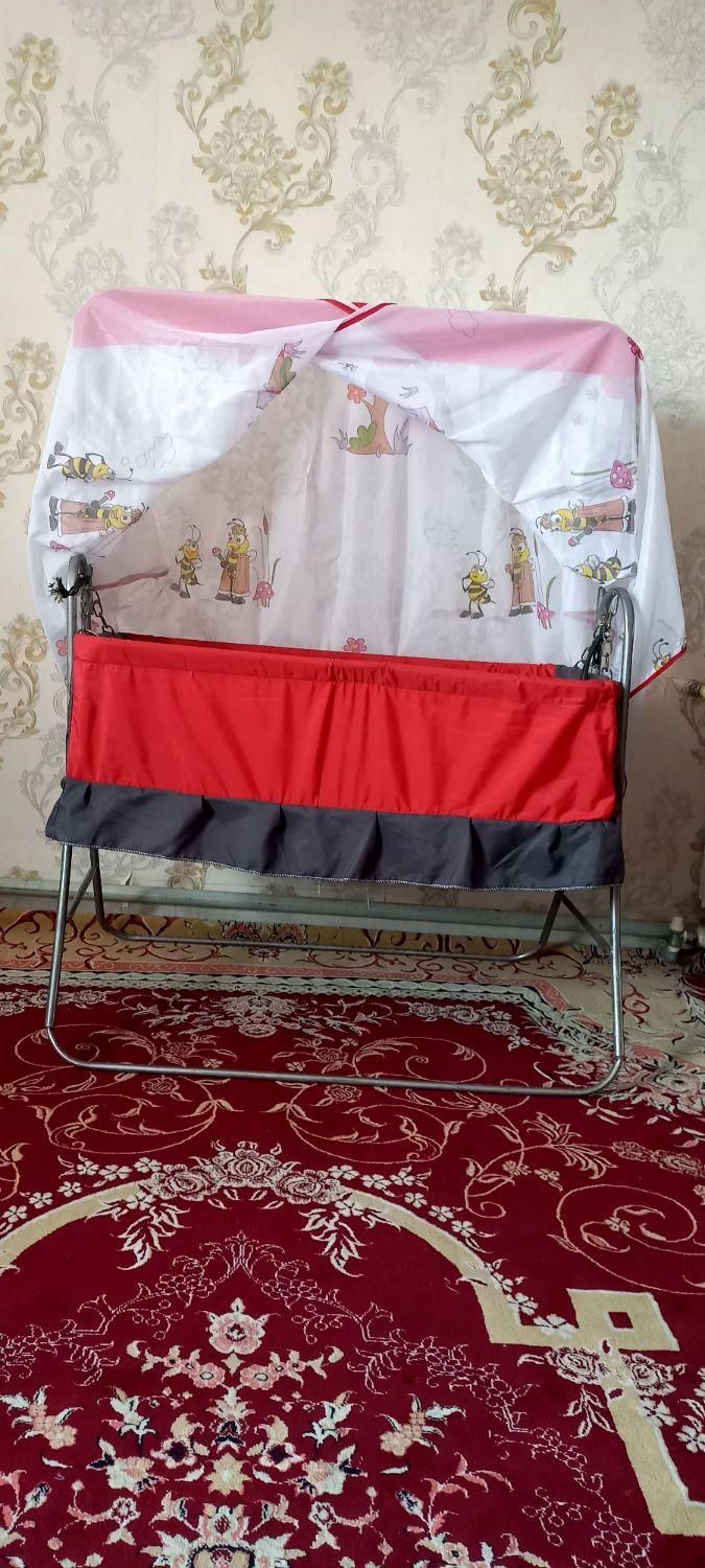 گهواره در حد نو|اسباب و اثاث بچه|ماهدشت, |دیوار