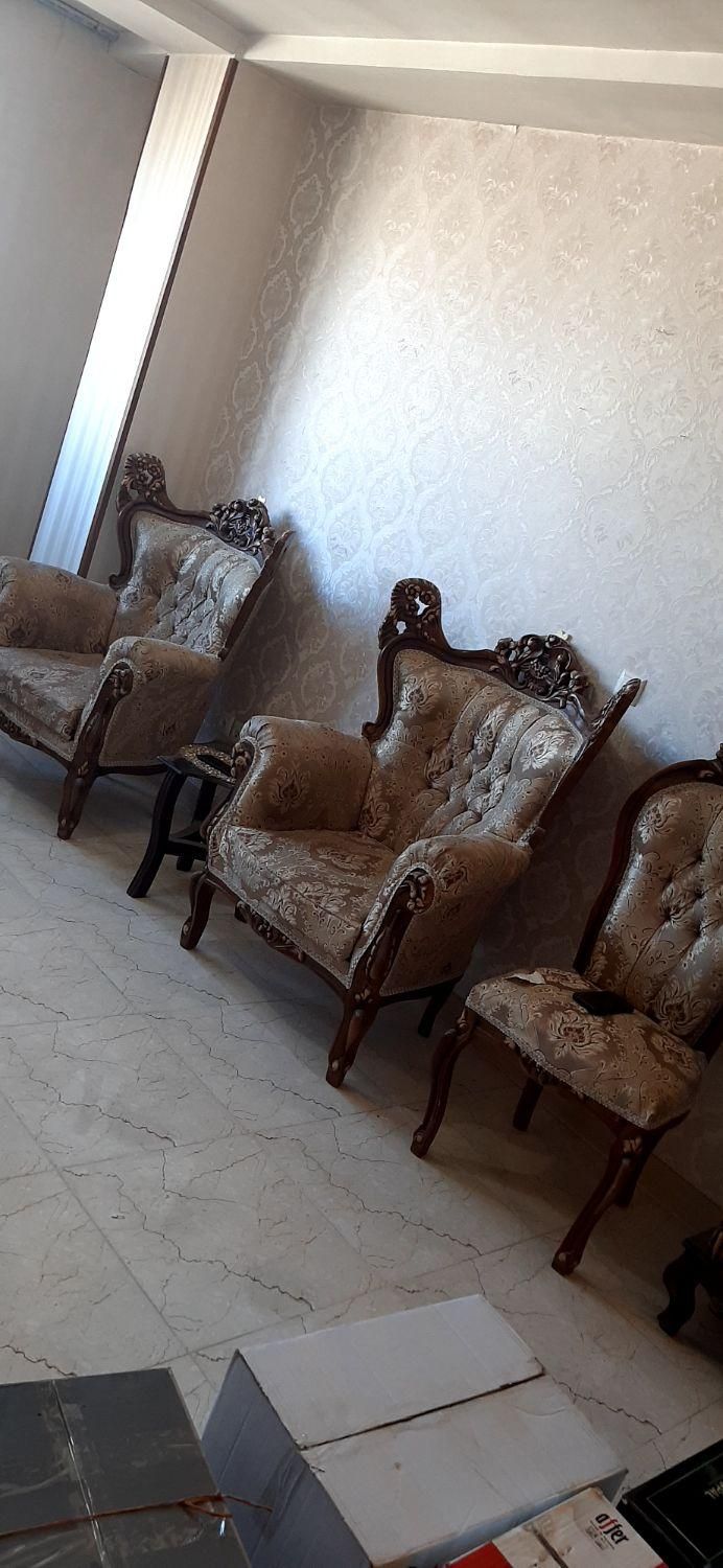 میزجلومبلی|مبلمان خانگی و میز عسلی|هشتگرد, |دیوار