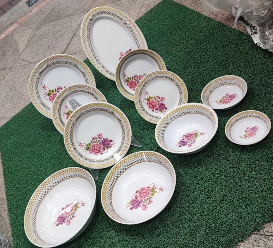 سرویس ملامین گل دیاموند نشکن استاندارد|ظروف سرو و پذیرایی|مشهد, کارمندان دوم|دیوار