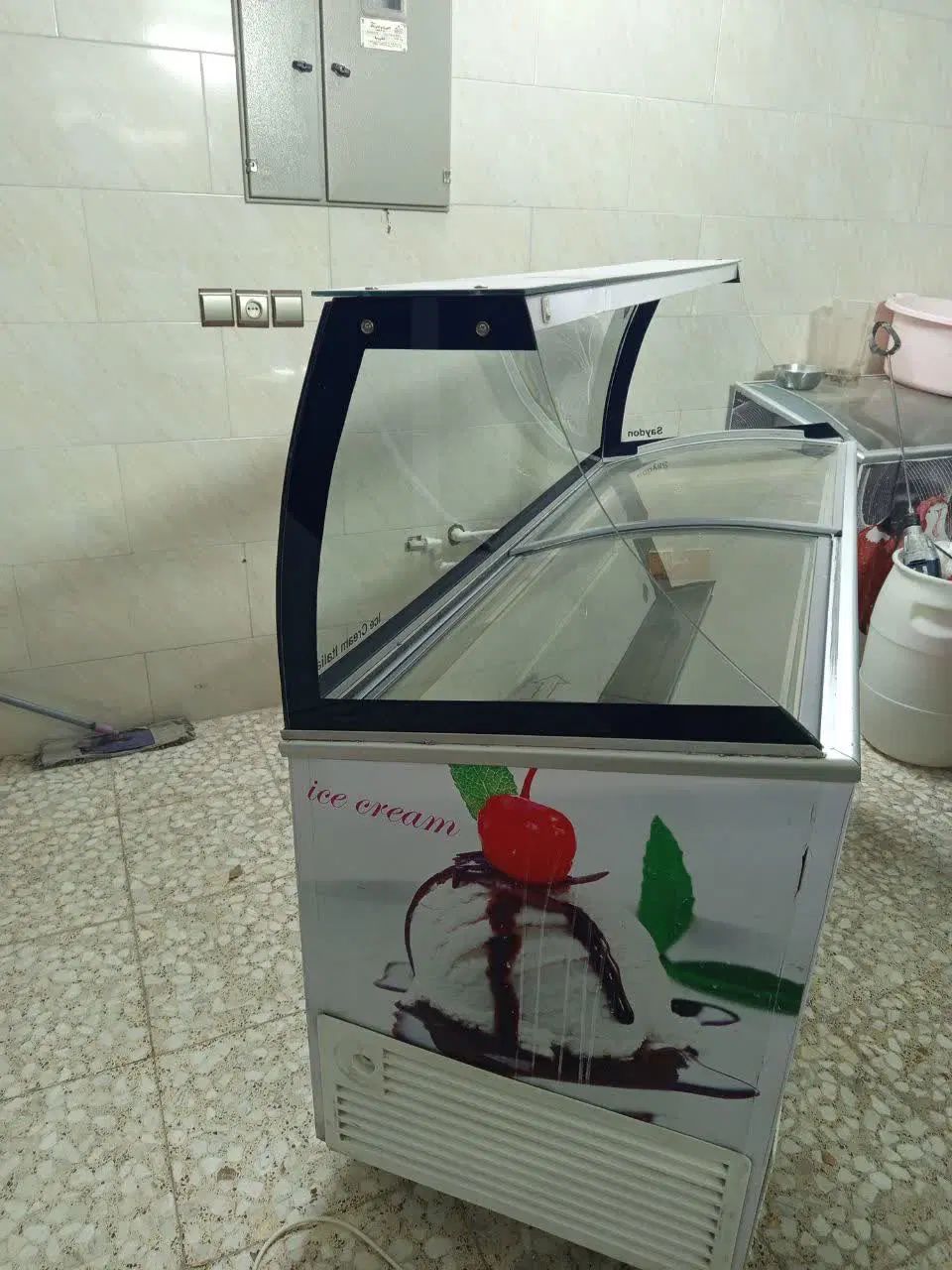 تاپینگ بستنی ۱۲ لگن|فروشگاه و مغازه|اصفهان, رهنان|دیوار