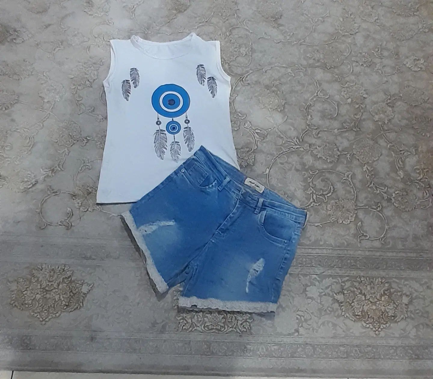 لباس بچه‌گانه تمیز در حد نو تیکه ۳۰ تا ۶۰ تومن|کفش و لباس بچه|بومهن, |دیوار