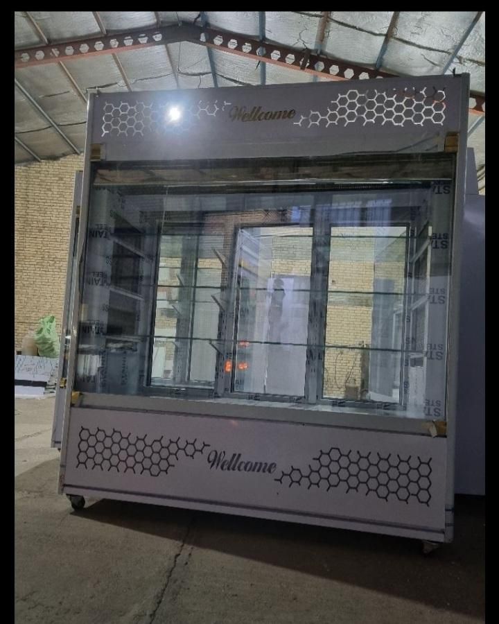 فروش انواع یخچال ایستاده مشکی طرح جدید|فروشگاه و مغازه|کرمان, |دیوار