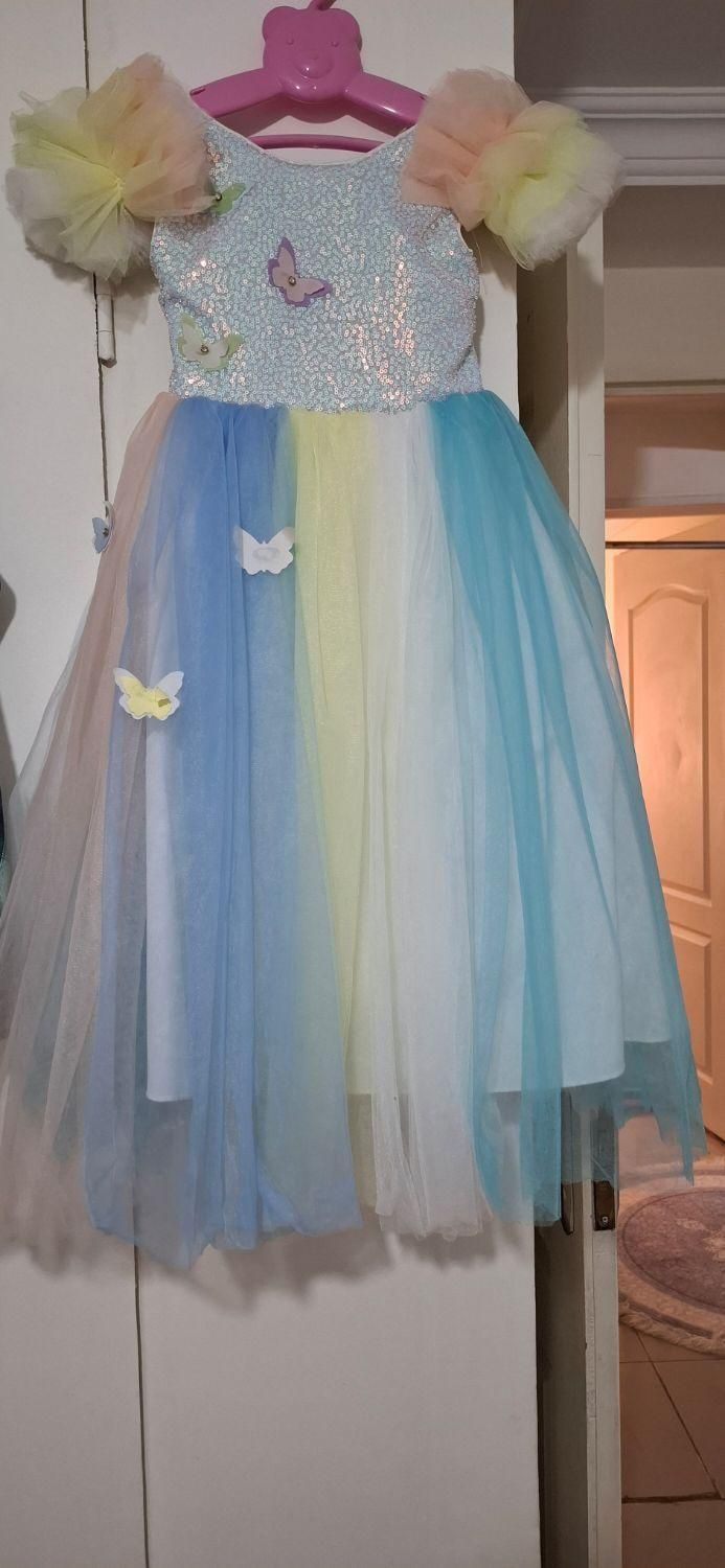 لباس عروس همراه تاج|کفش و لباس بچه|رباطکریم, رباطکریم|دیوار