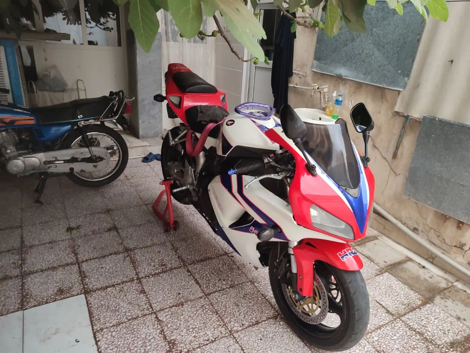 سی بی ار 1000rr|موتورسیکلت|تهران, بوستان چیتگر|دیوار