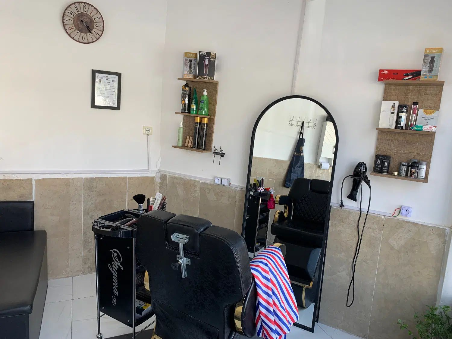 تخفیف اصلاح مو فقط ۱۱۰ هزارتومان به علت افتتاحیه|خدمات آرایشگری و زیبایی|همدان, |دیوار