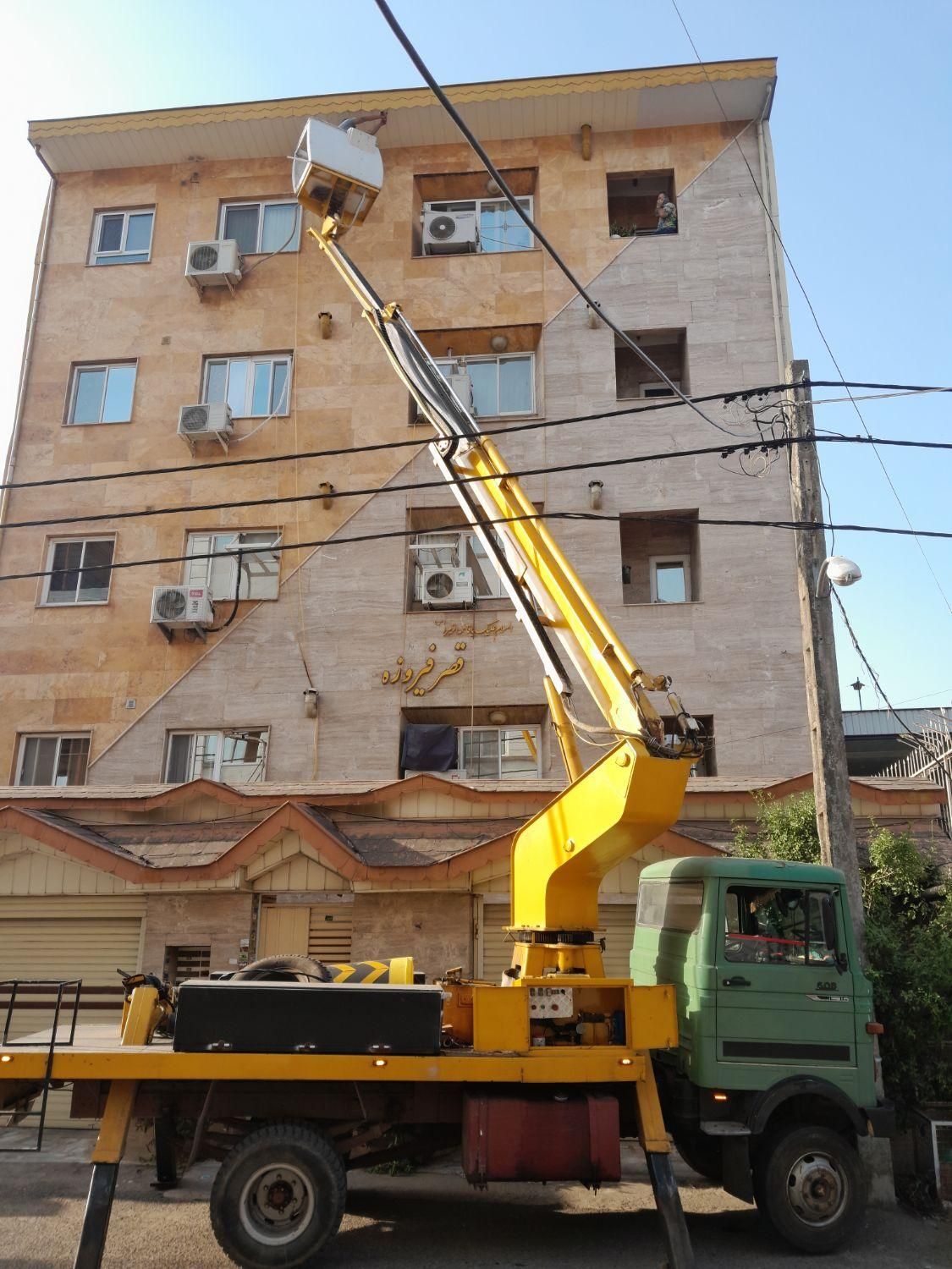 اجاره بالابر خاور ۱۸ و ۱۶متری و بالابر نیسان ۱۳متر|خدمات حمل و نقل|رشت, گلباغ نماز|دیوار