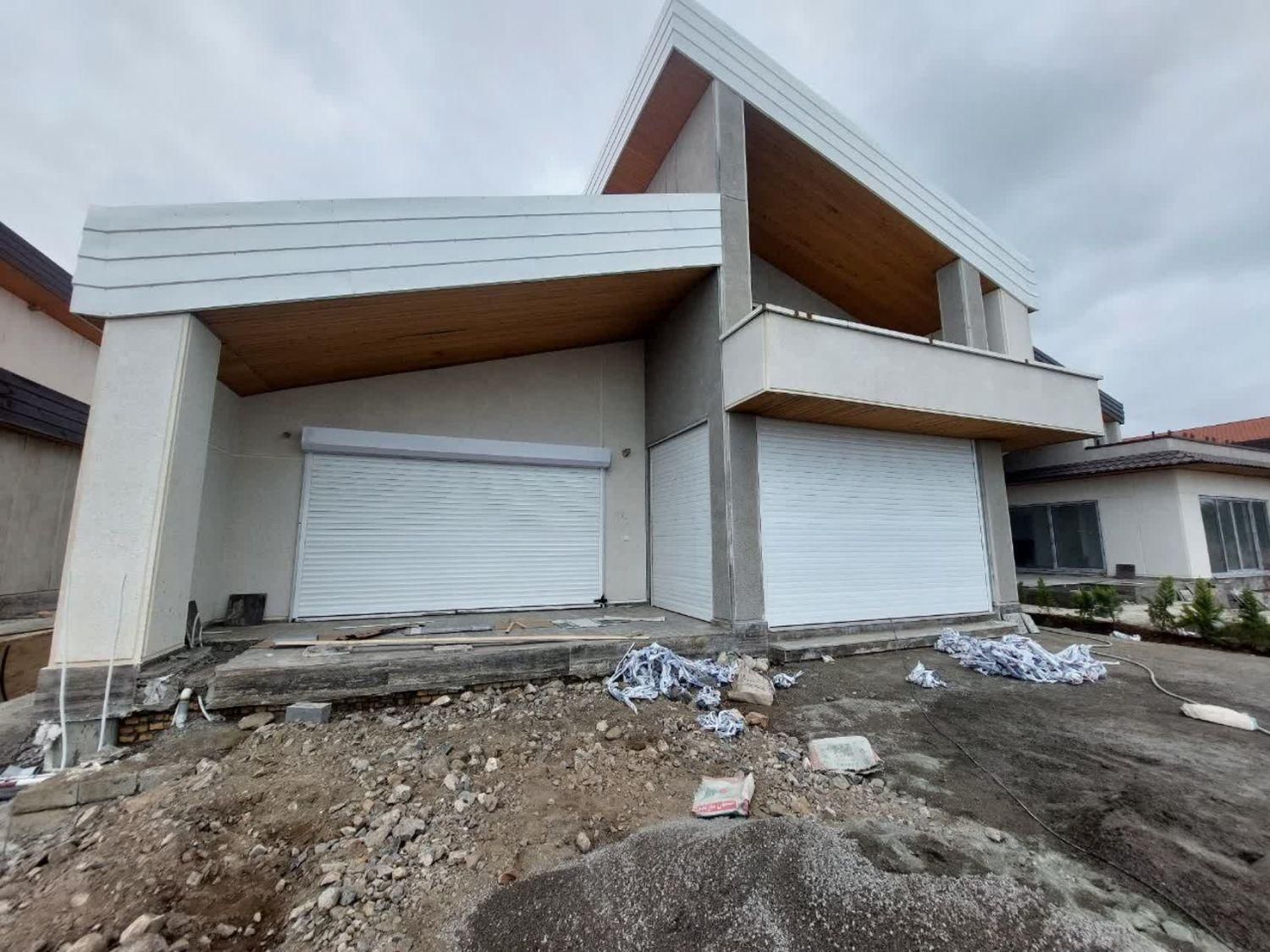 نصب خدمات  کرکره برقی در رنگ دلخواه مشتریان عزیز|خدمات پیشه و مهارت|بابلسر, |دیوار